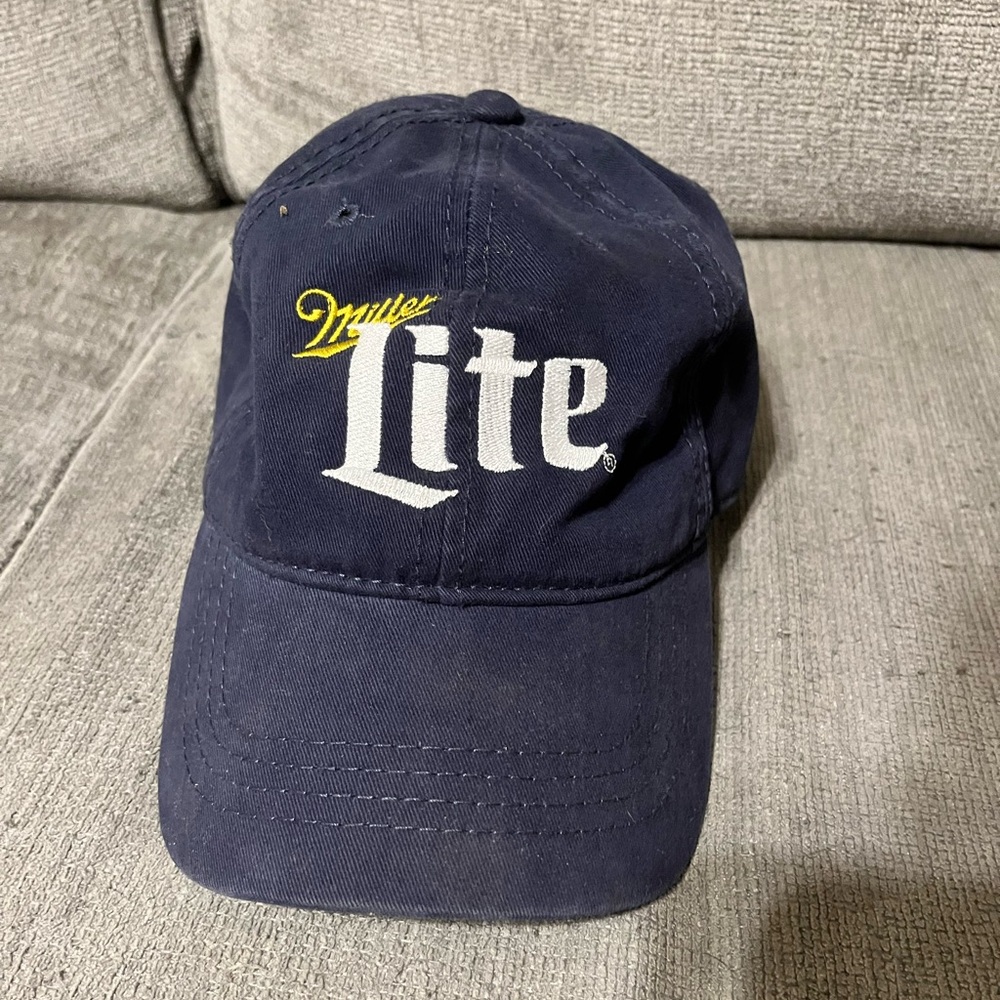 Men’s Miller Lite Ball Cap 🧢